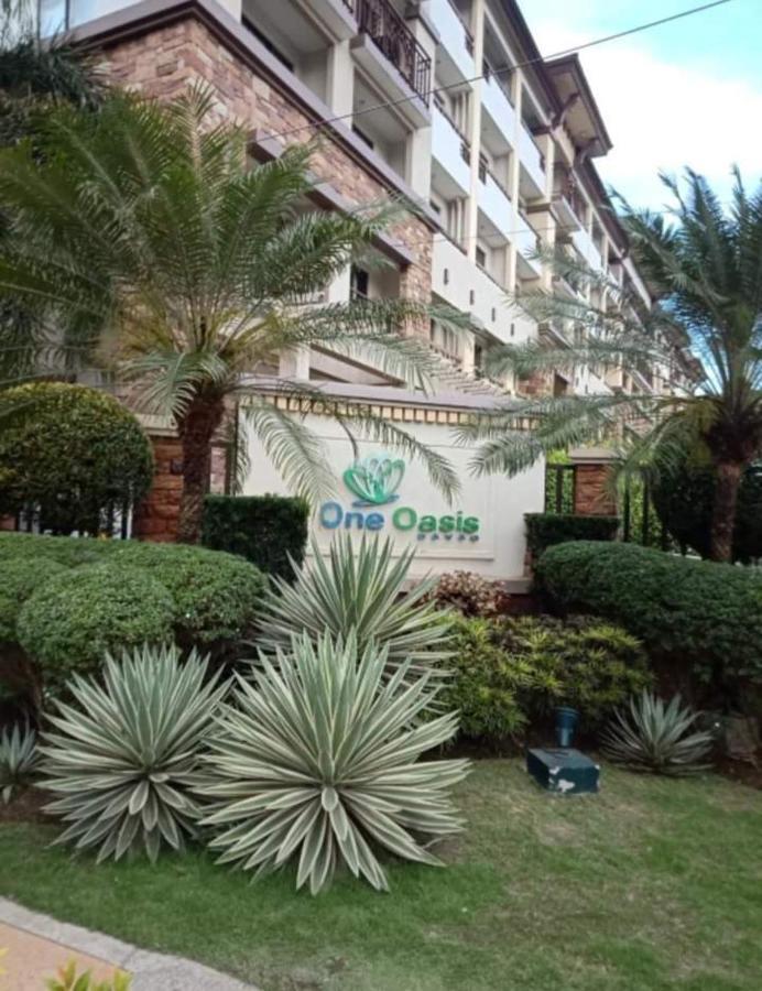 Cozy 2Br With Free Pool Beside Sm City Mall Davao Zewnętrze zdjęcie